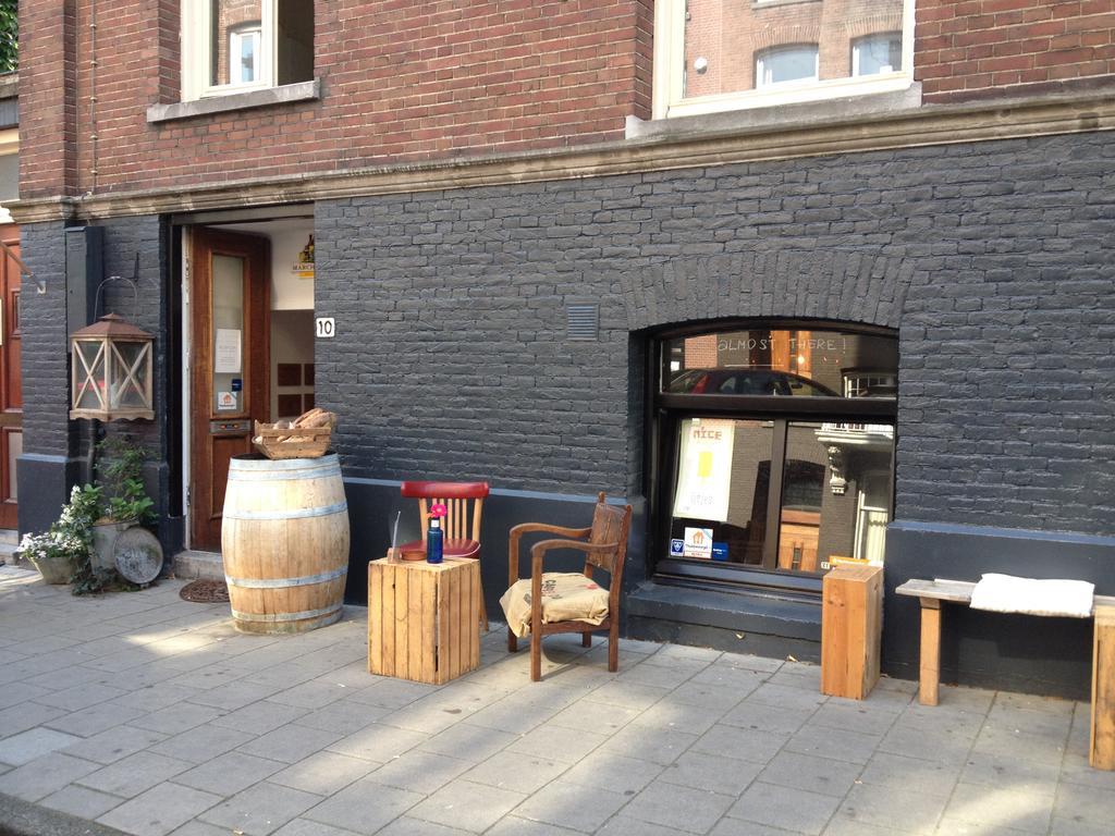 Nine-T-Teen Bed And Boutique Amsterdam Extérieur photo