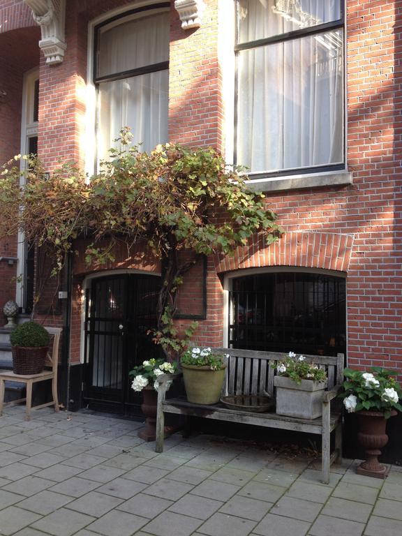 Nine-T-Teen Bed And Boutique Amsterdam Extérieur photo