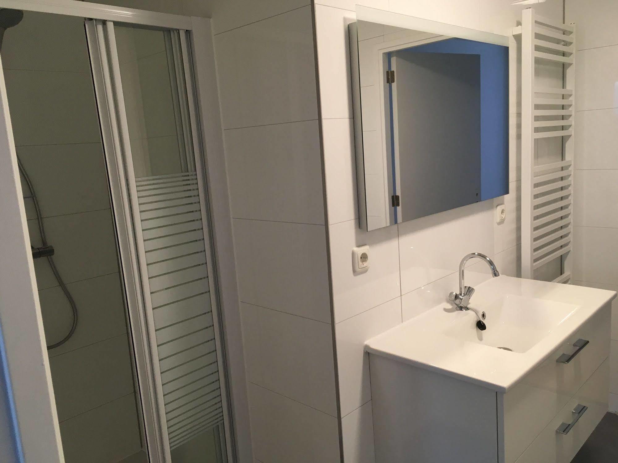 Nine-T-Teen Bed And Boutique Amsterdam Extérieur photo